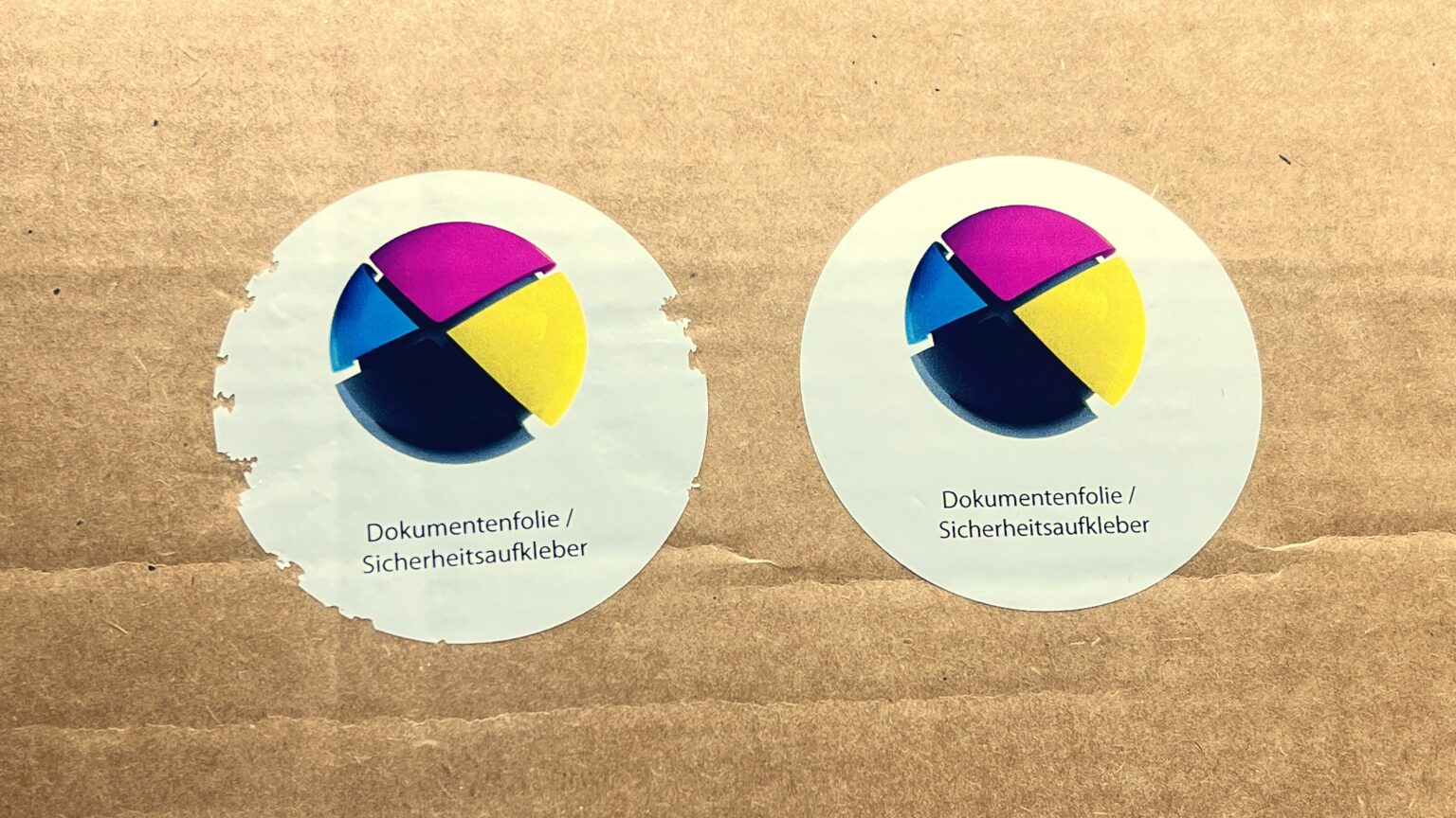 Runde Aufkleber günstig drucken | WIRmachenDRUCK Runde Aufkleber günstig drucken | WIRmachenDRUCK